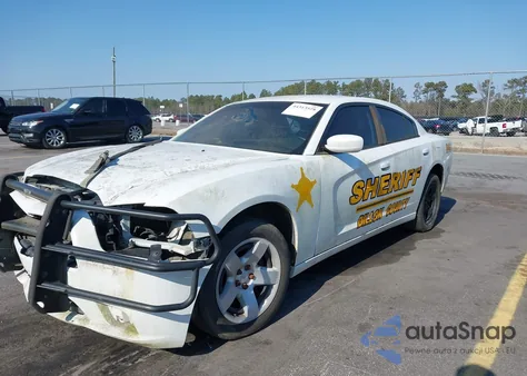 2012 Dodge Charger Police z USA, uszkodzony, nr VIN 2C3CDXAT0CH237174